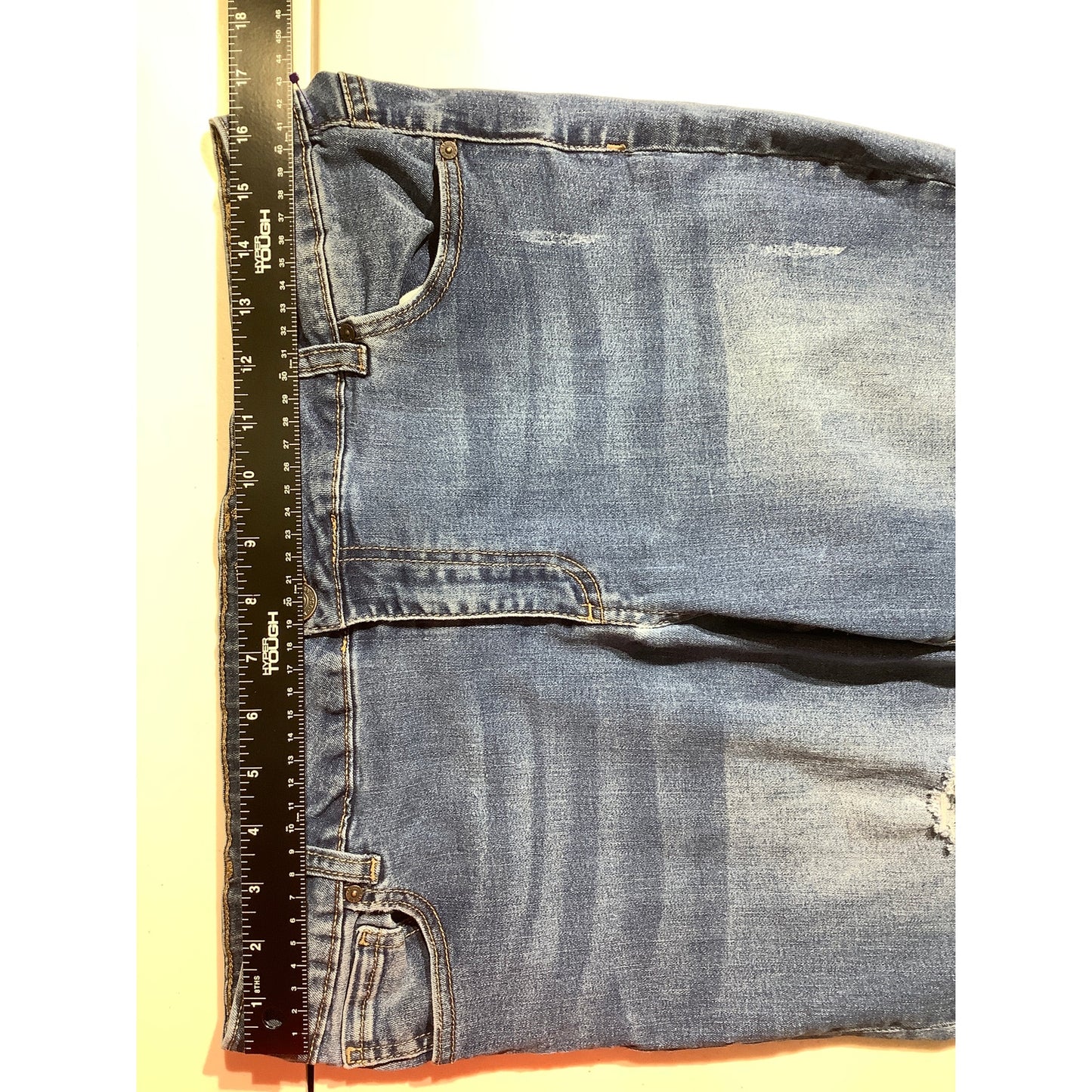 Wax Jean Rolled Cuff Capris Women’s Size 18 – Casual, Distressed, Relaxed