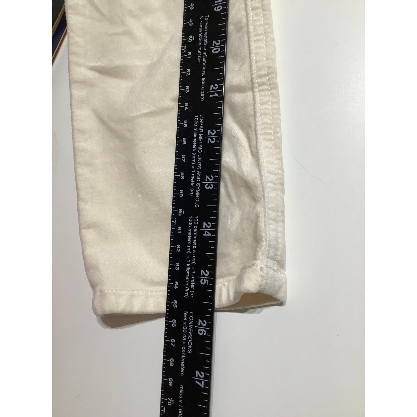 Rag & Bone Velvet Cream Skinny Pants Size 25 - Minimalist, Chic, Streetwear