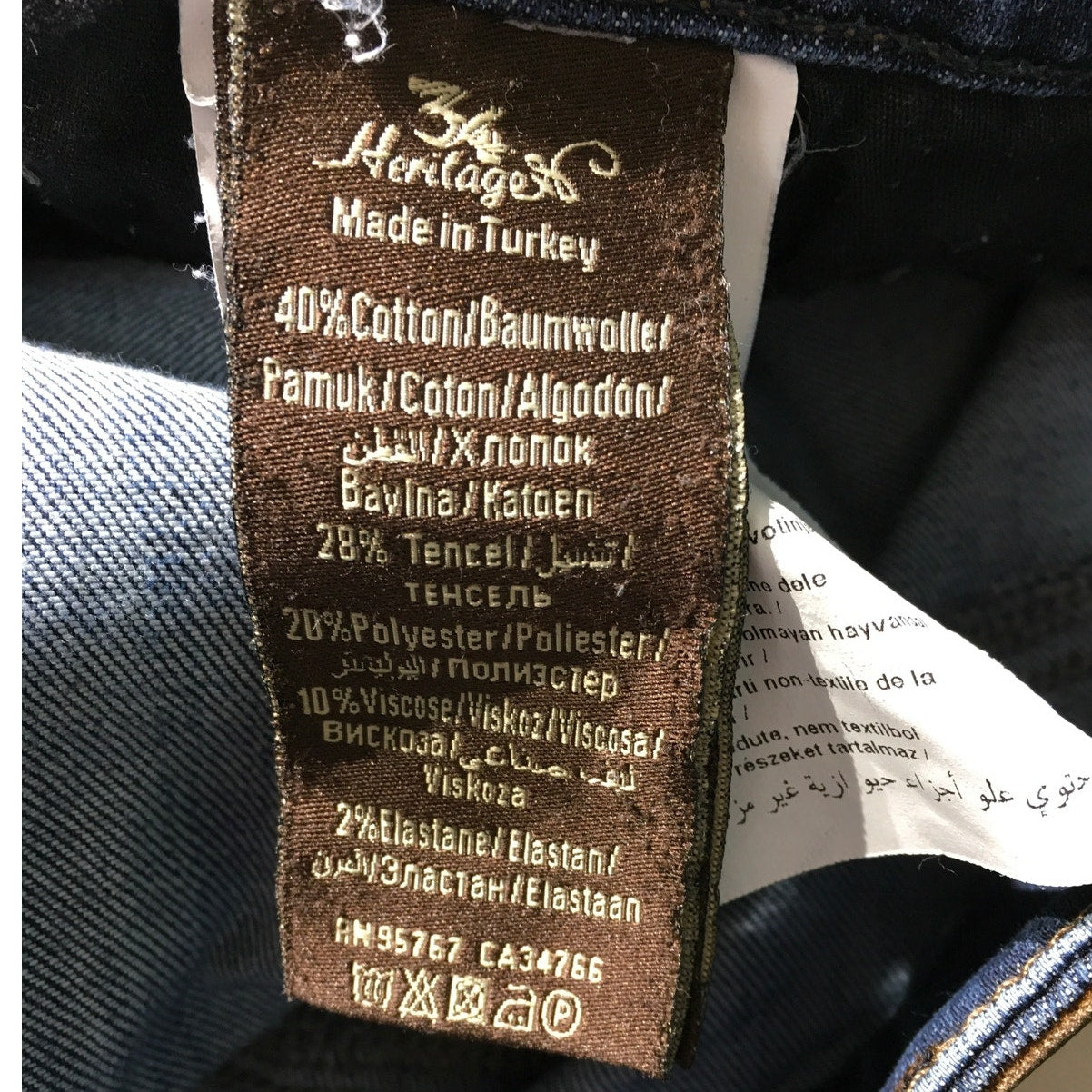 34 Heritage Courage Mid-Rise Straight Jeans 36/32 - Classic, Versatile, Casual