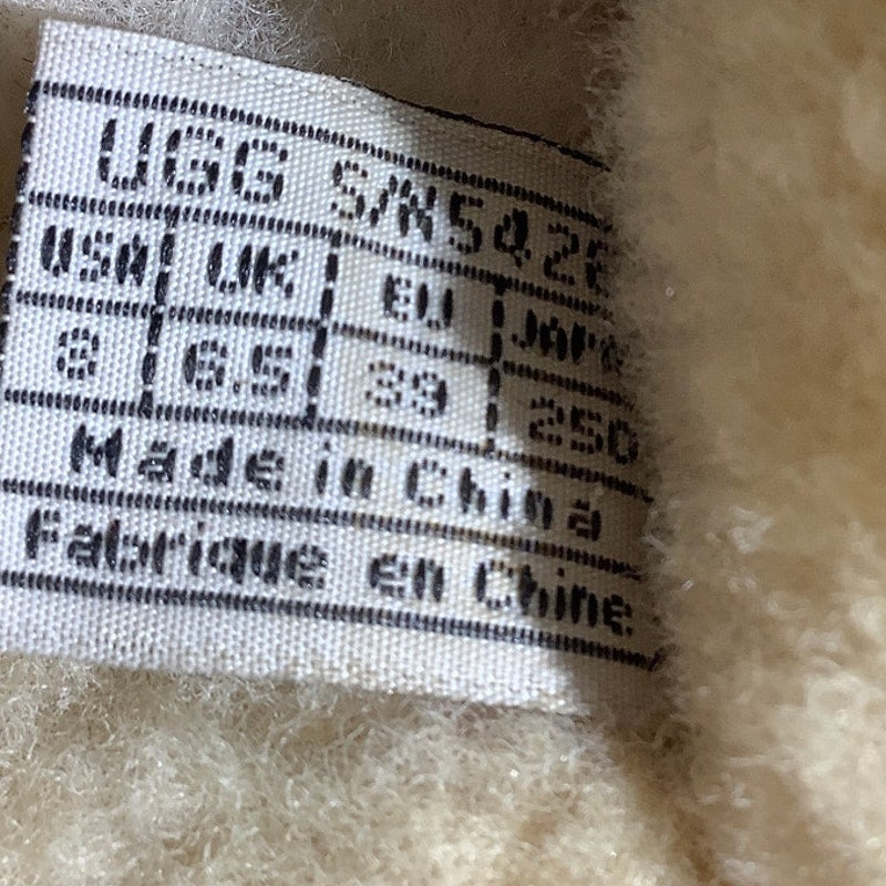 UGG Kalie Cadet Clogs Women’s Size 8 – Cozy, Platform, Slip-On