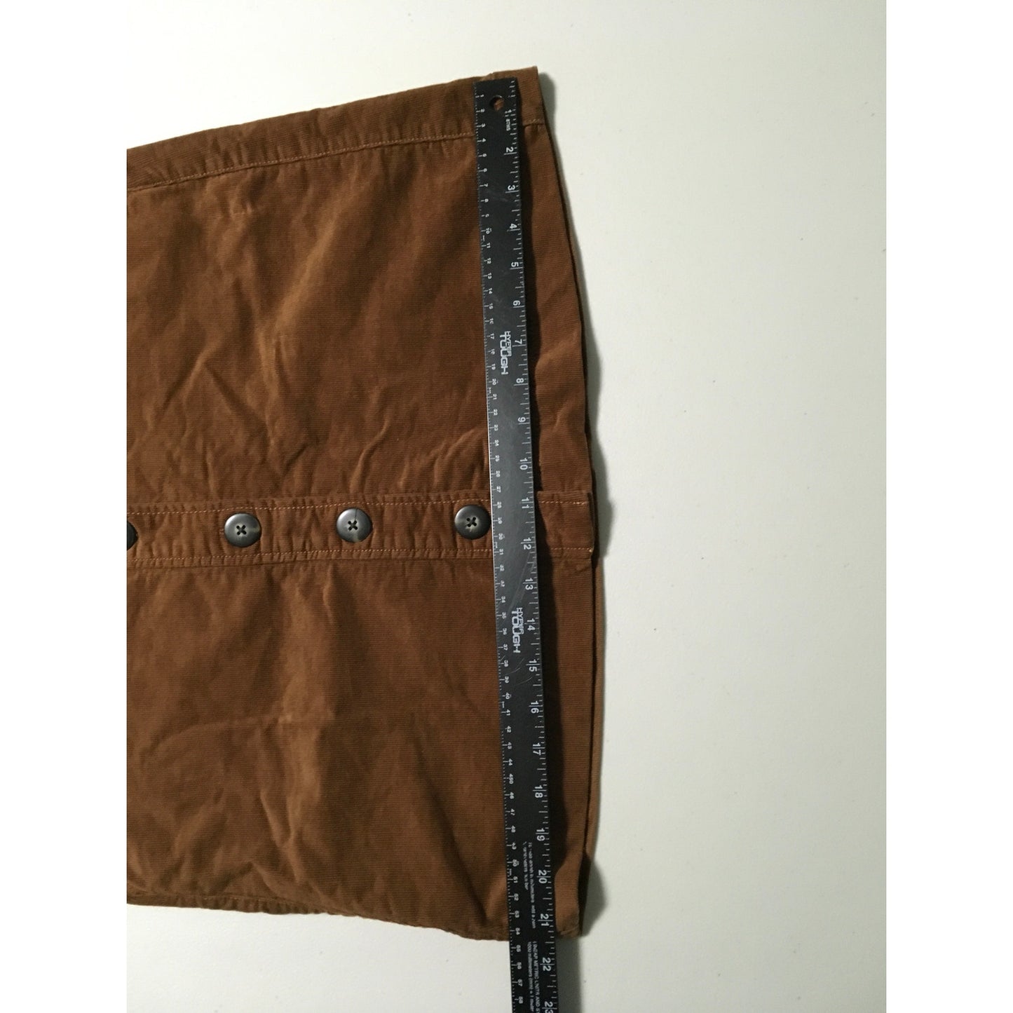 Cabi Women's Brown Skirt with Black Buttons, Size 6 – Elegant, Versatile, Chic