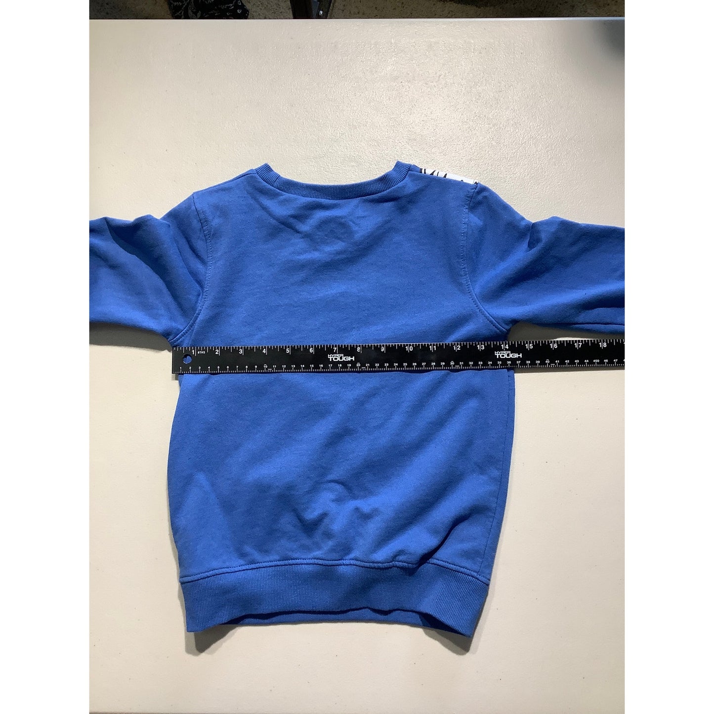 The Grinch Christmas Sweatshirt Child Size 7 - Y2K, Cozy, Playful