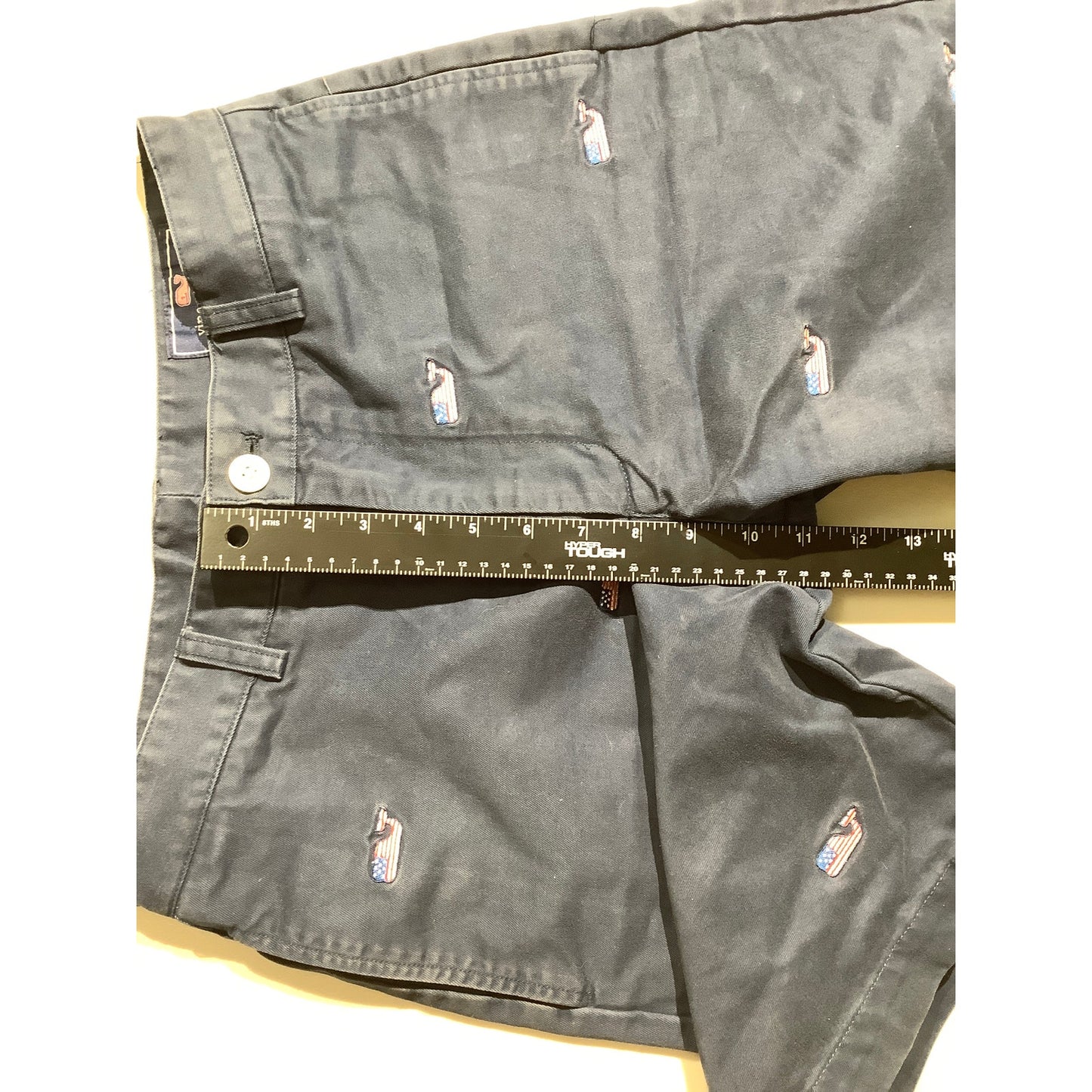 Vineyard Vines Embroidered Shorts Men’s Size 30 – Preppy, Patriotic, Casual