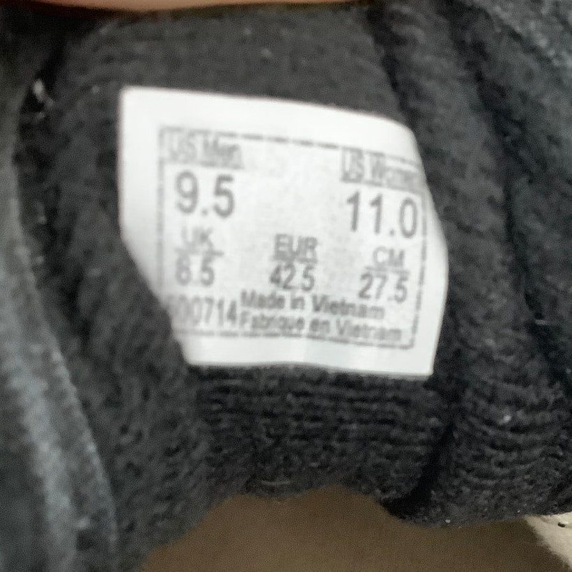 Vans Old Skool Sneakers Men’s Size 9.5 / Women’s 11 – Skate, Low-Top, Casual