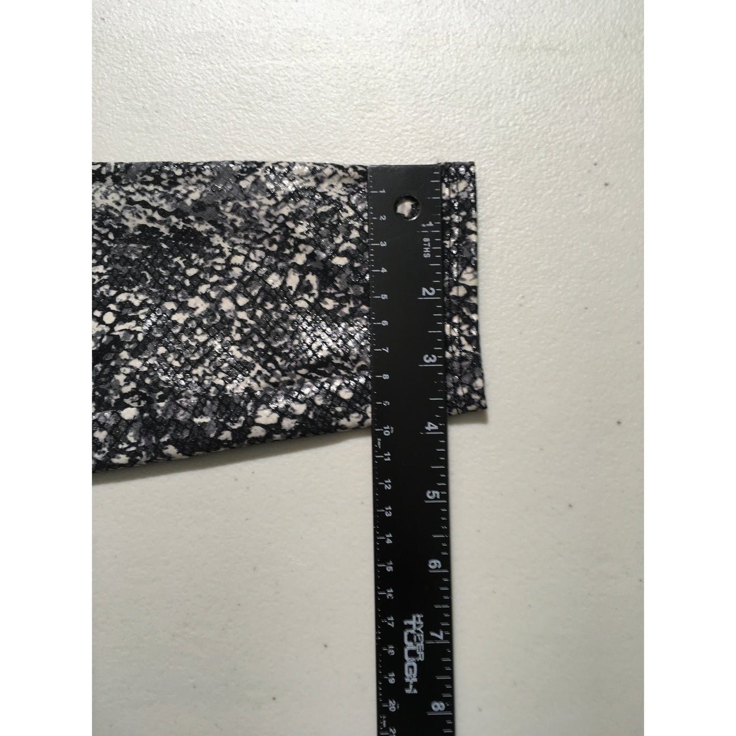 Spanx Faux Leather Snake Print Leggings Size L - Edgy, Trendy, Athleisure