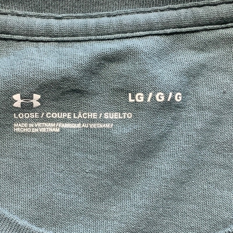 Under Armour Light Green Size LG Graphic Tee - Casual, Sporty, Comfortable