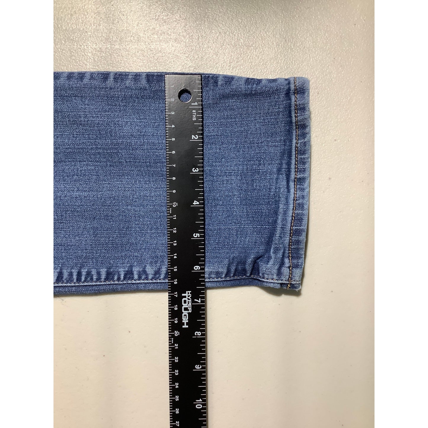 Eddie Bauer Straight Leg Women’s Size 14S – Classic, Comfortable, Flattering