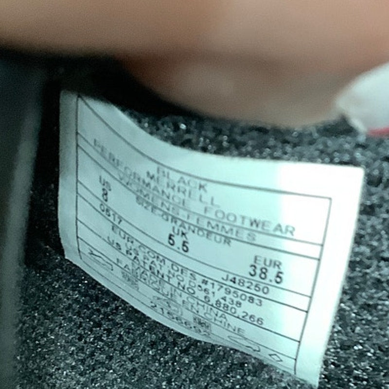 Merrell Black Performance Footwear Size 8 - Comfortable, Athletic, Outdoor