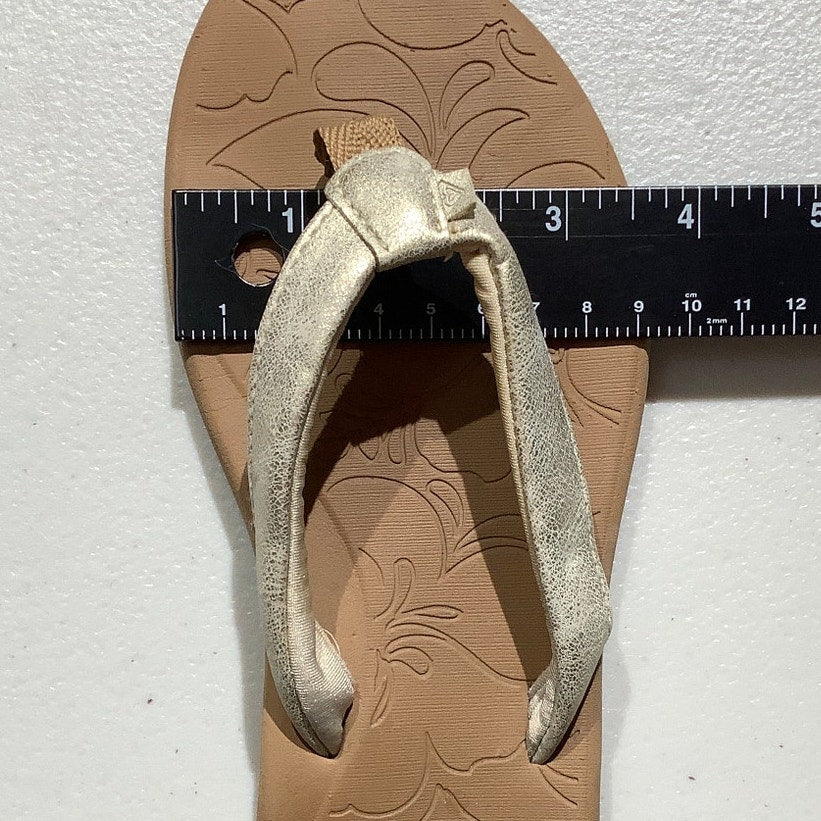 Roxy Flip Flops Women’s Size Unknown – Casual, Beach, Comfort