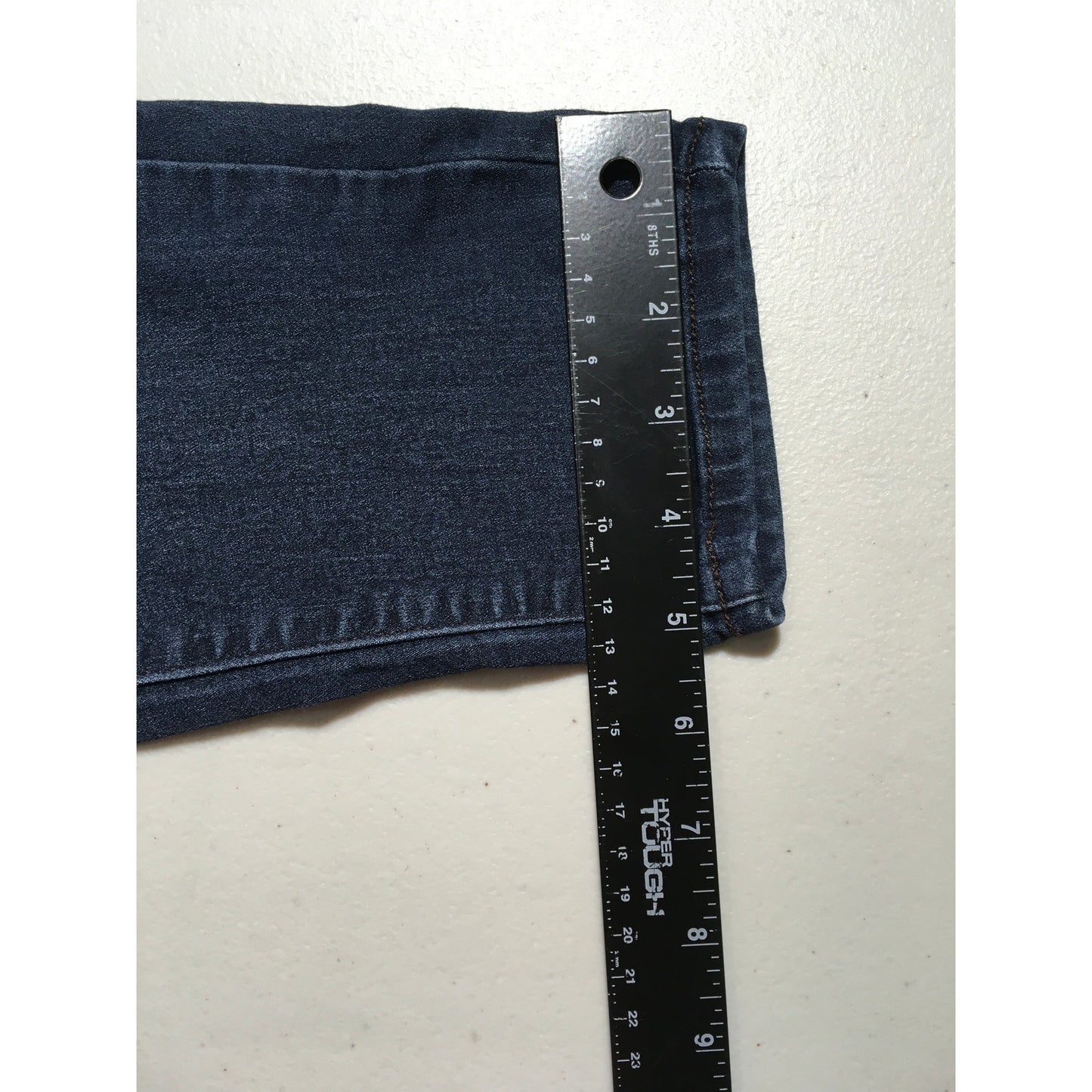 Just Black Denim Capri Jeans 28P - Casual, Minimalist, Everyday