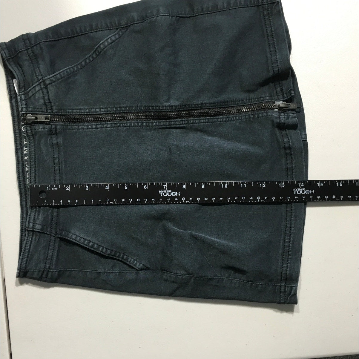 American Eagle Light Black Mini Skirt Size 0 - Y2K, Edgy, Casual