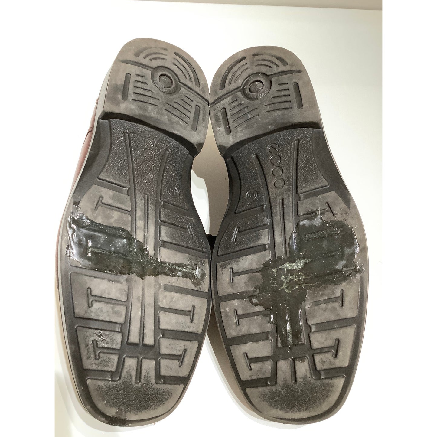 Ecco Men's Brown Dress Shoes Size 44 - Classic, Comfortable, Formal