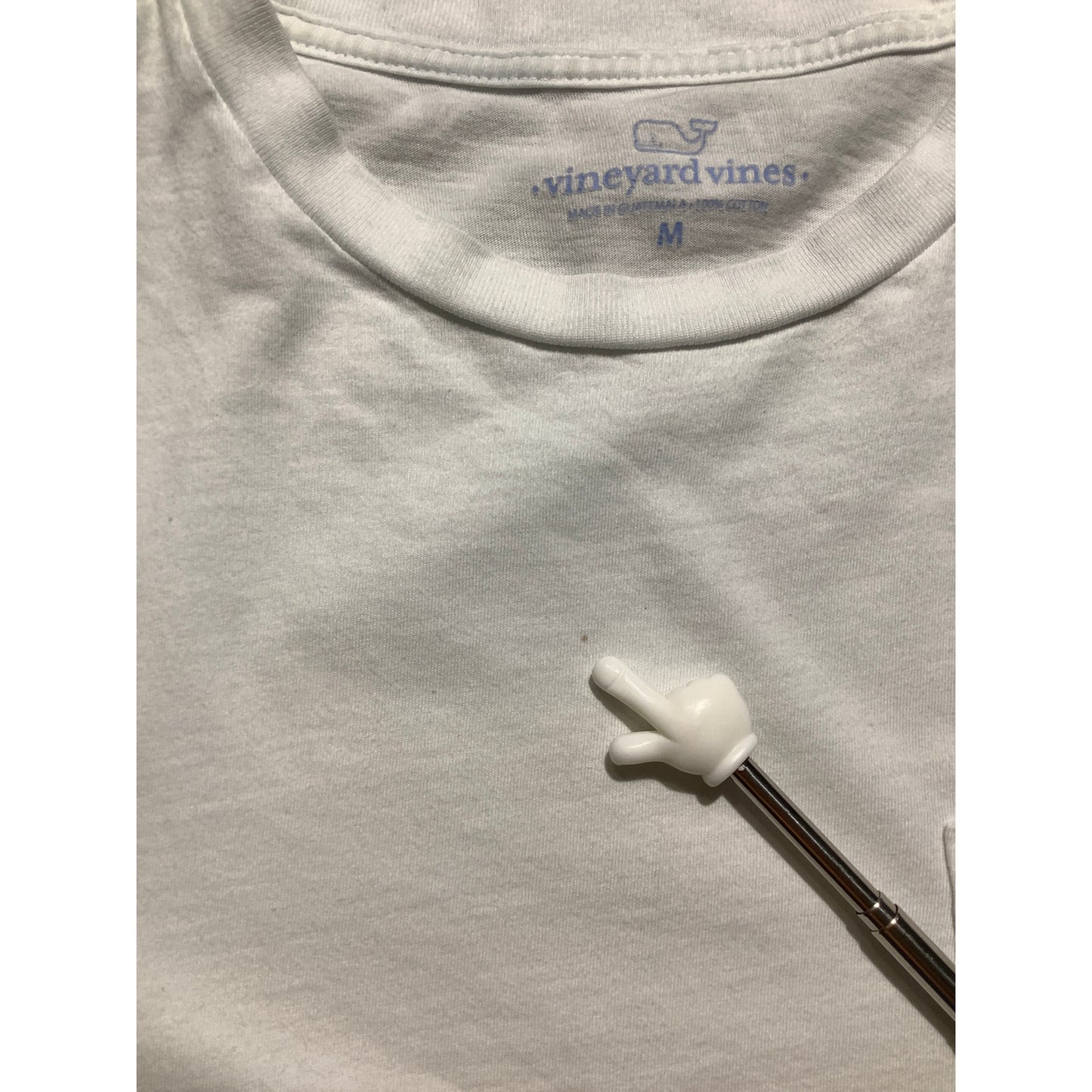 Vineyard Vines White Mahi Pocket T-Shirt Men’s M – Casual, Graphic, Classic Fit