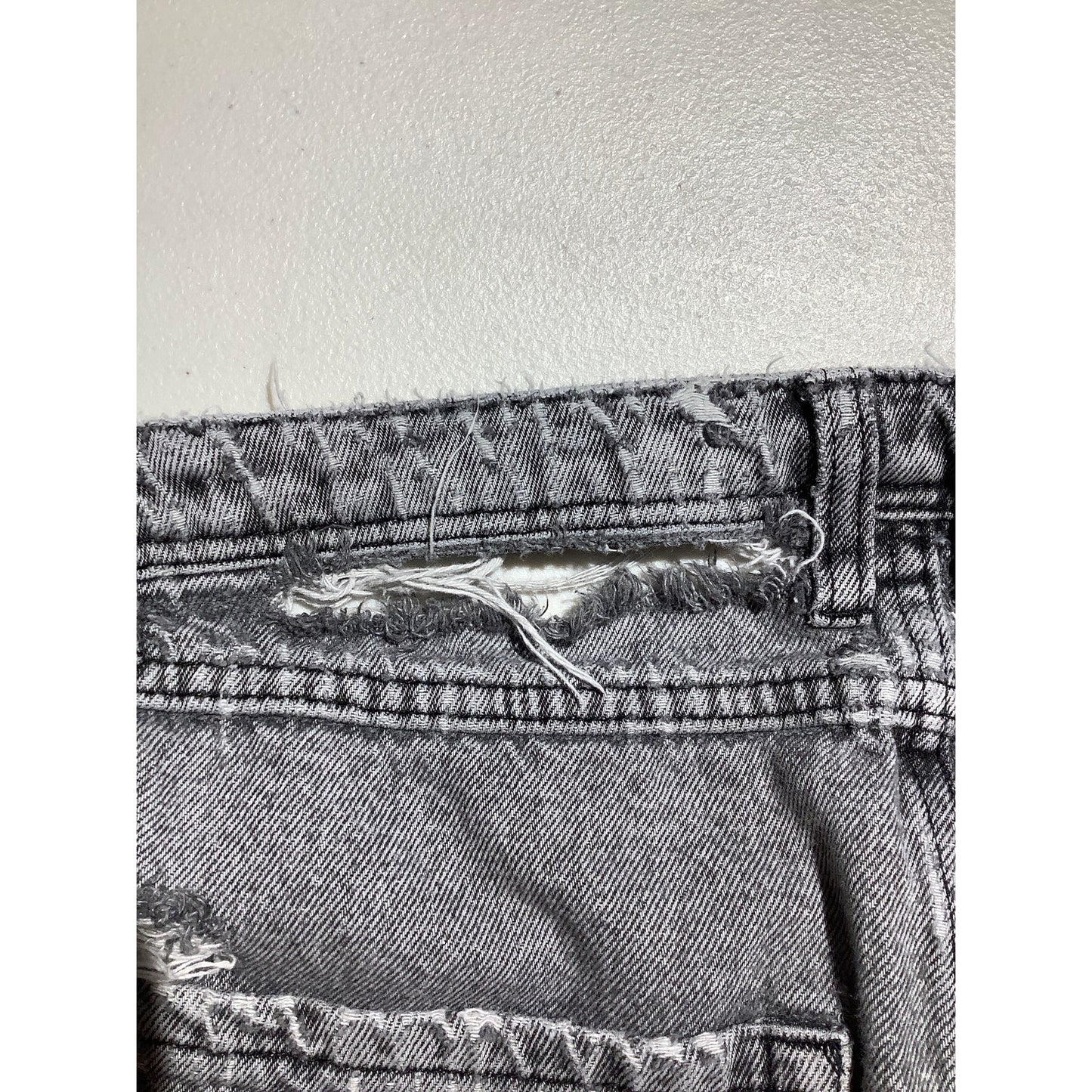 Empyre Light Gray Baggy Denim Jeans Mens Size 32 — Streetwear, Skater, Relaxed