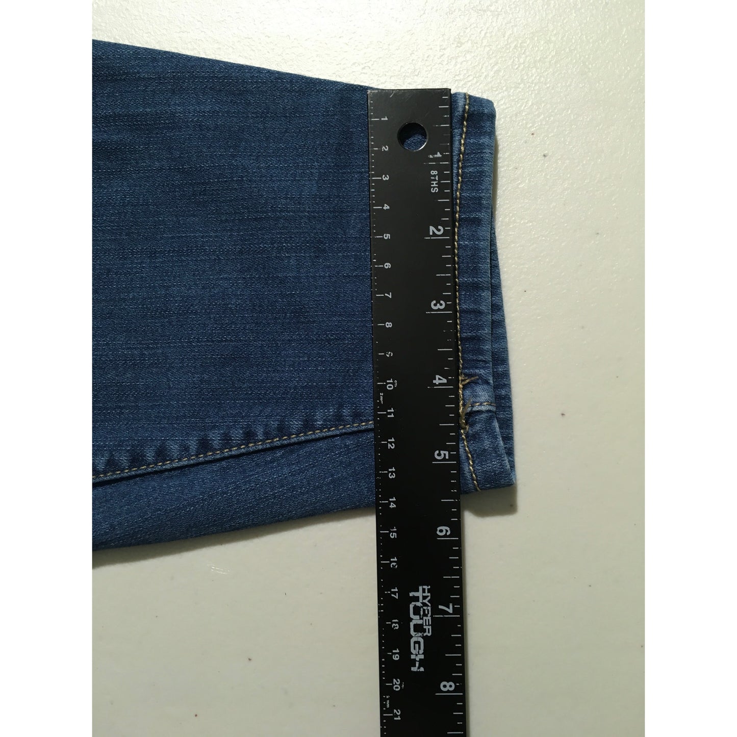 Torrid Premium Skinny Denim Size 24R - Classic, Comfortable, Versatile