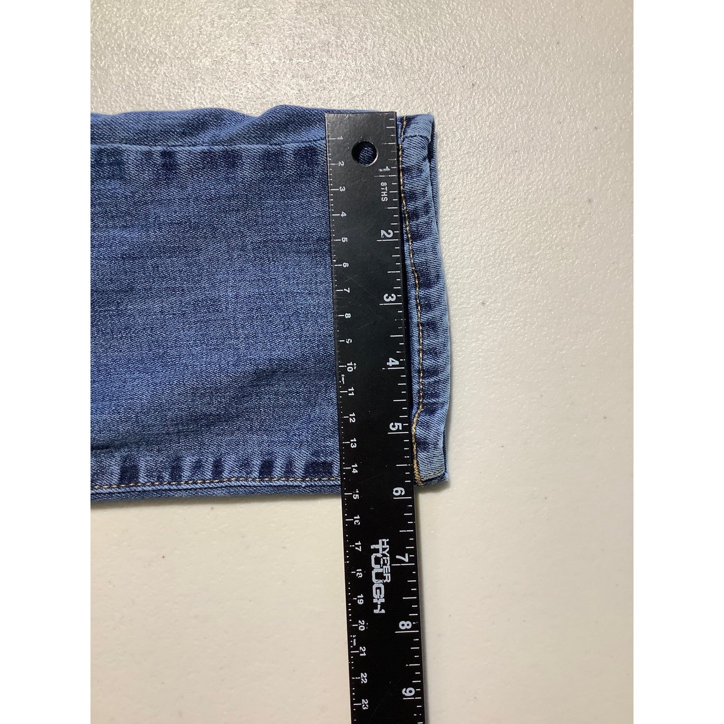 Lucky Brand 412 Men's Athletic Slim Jeans 32W 30L – Classic, Casual, Streetwear