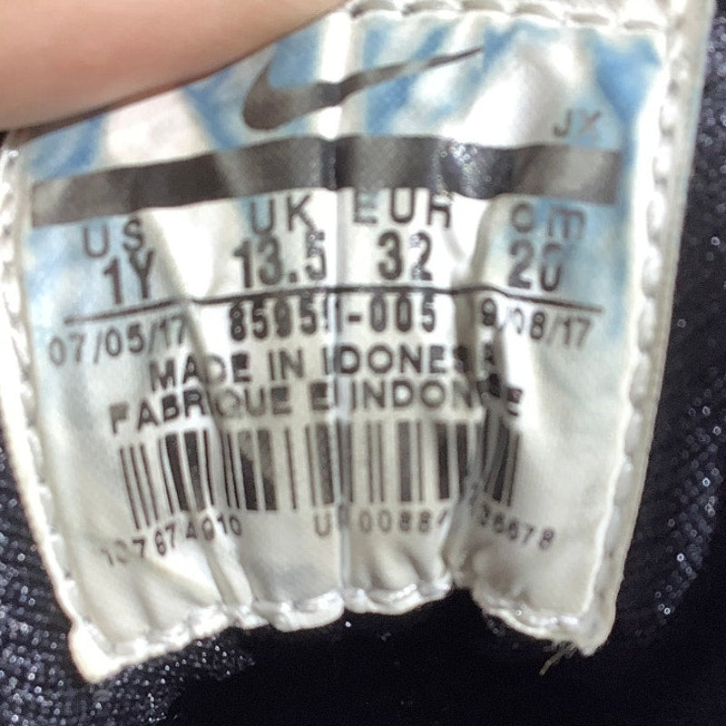 Nike Huarache Run Youth 1Y – Athletic, Sneakers, Comfort