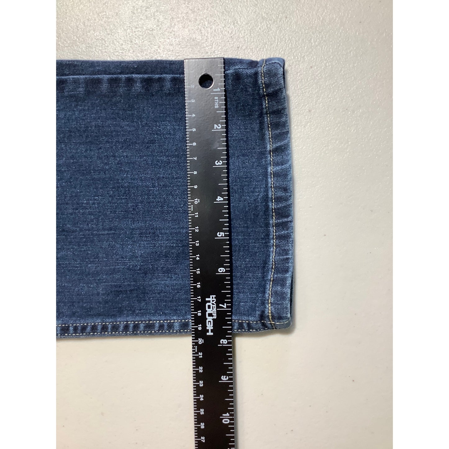 Woolrich Denim Blue Jeans Women’s 16 – Classic, Straight Leg, Comfortable Fit