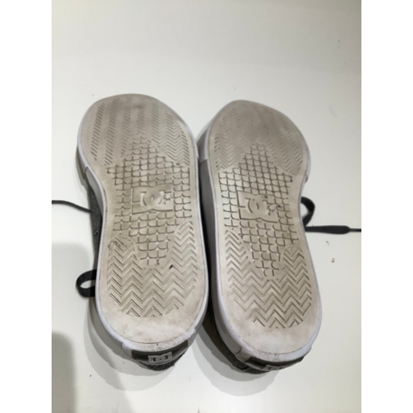 DC Grey Skateboarding Shoes Size 10 Men's – Skater, Streetwear, Casual