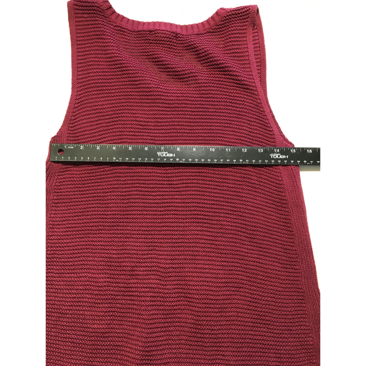 Gap Maroon Knit Tank Top Size M – Minimalist, Cozy, Casual