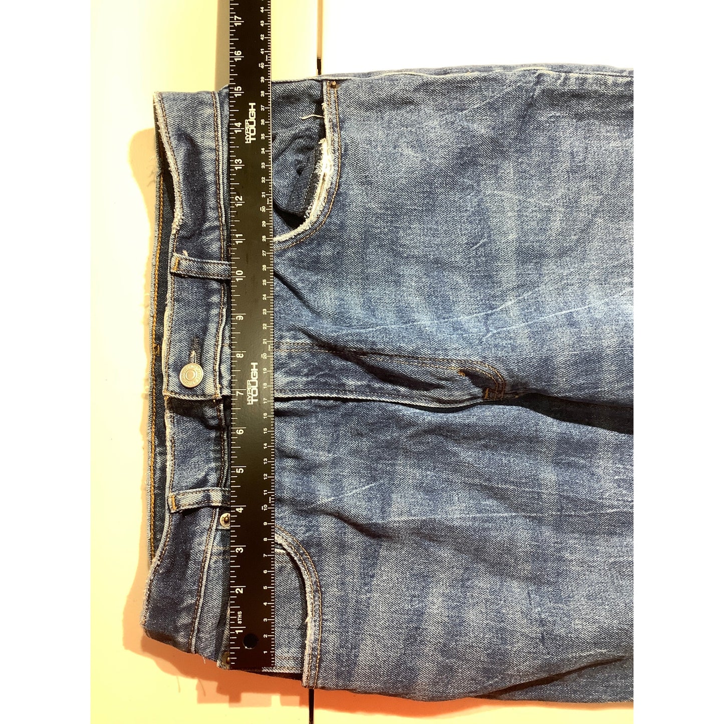 Abercrombie & Fitch 90’s Straight Jeans Women’s 30 – Vintage, Raw Hem, Classic