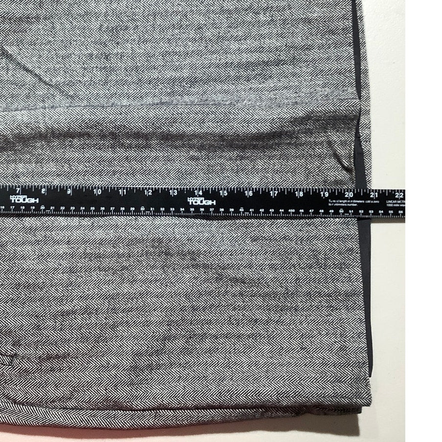 L.L. Bean Gray Black Herringbone Skirt Women’s Size 14 – Classic, Work, Casual