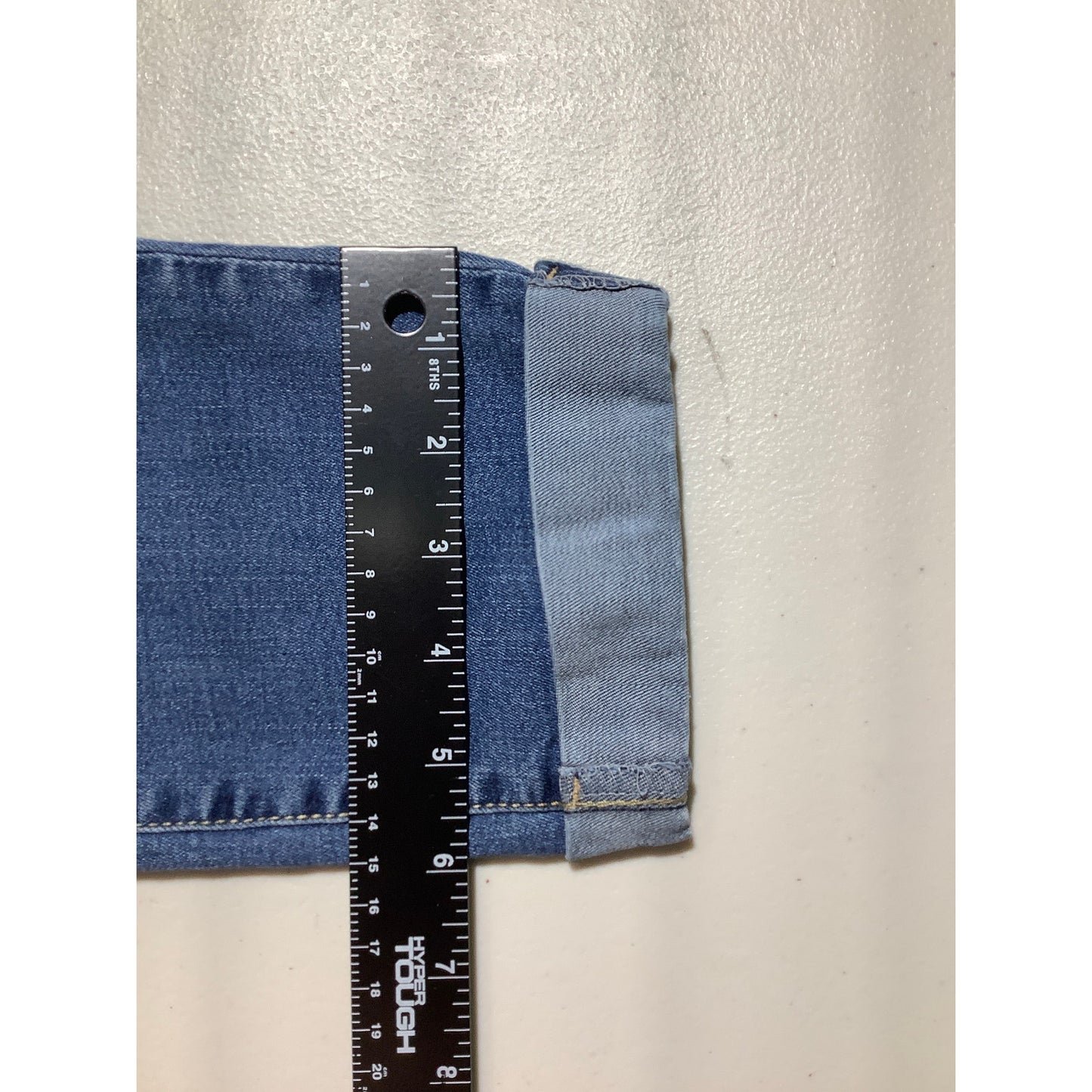 Wax Jean Rolled Cuff Capris Women’s Size 18 – Casual, Distressed, Relaxed