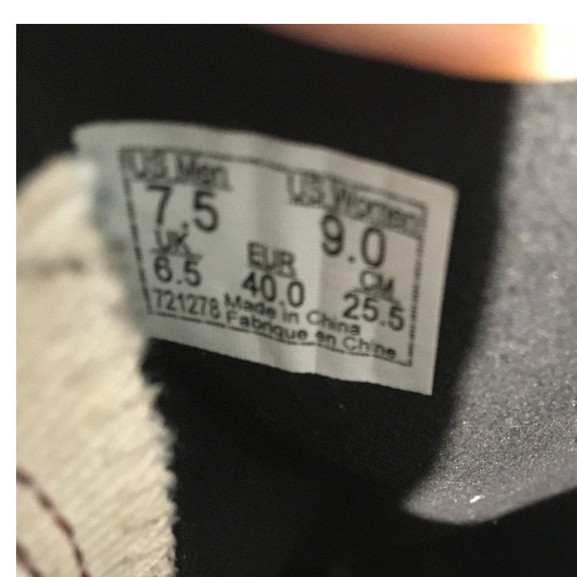 Vans Slip-On Ultracush Maroon 9 Womens / 7.5 Mens - Streetwear, Skater, Casual