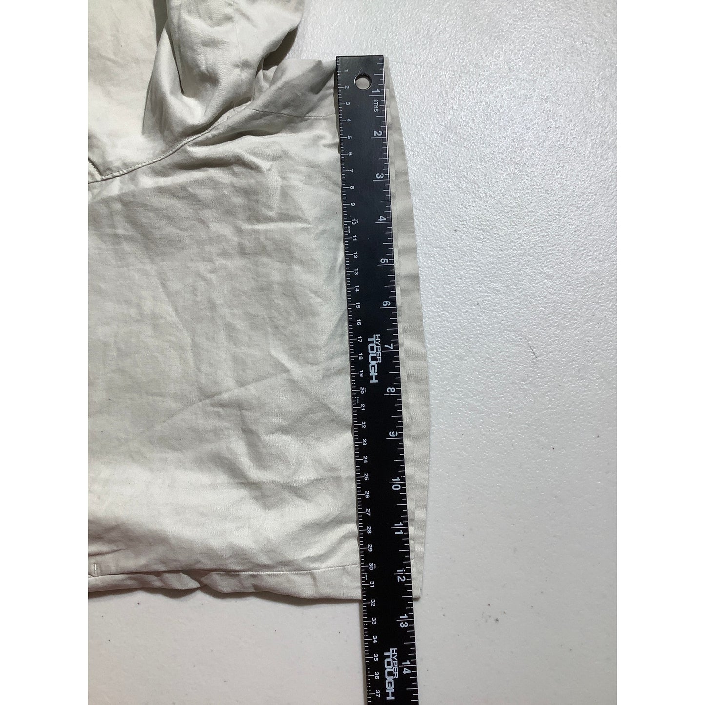 Banana Republic Khaki Shorts Women’s Size 6 – Classic, Tailored, Neutral