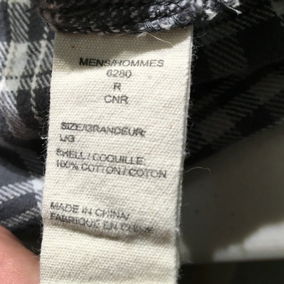 Woolrich Men's Gray Flannel Shirt Size L – Grunge, Outdoorsy, Cozy