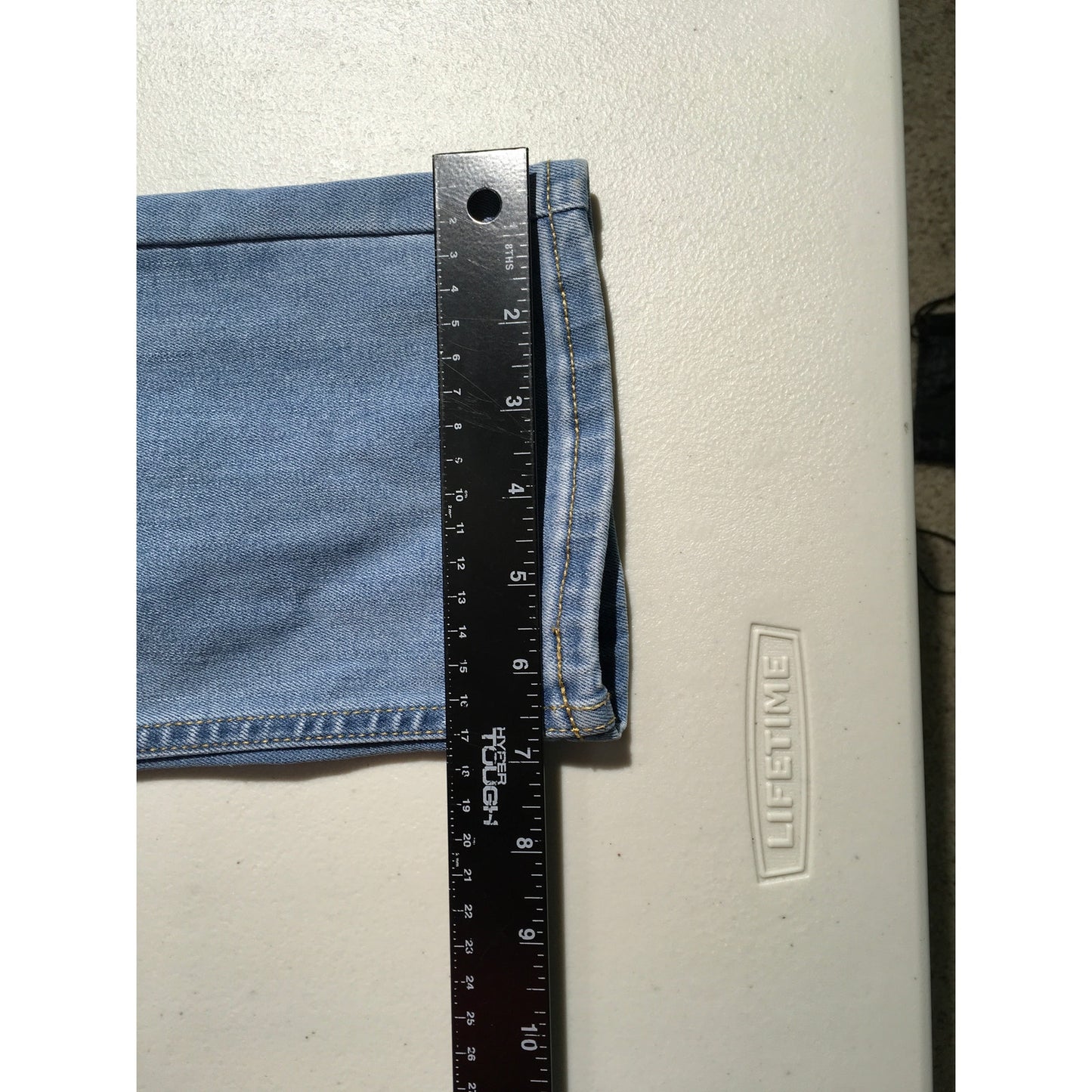 Levis Men's 511 Light Wash Jeans 16R (28W x 30L) - Casual, Classic, Streetwear