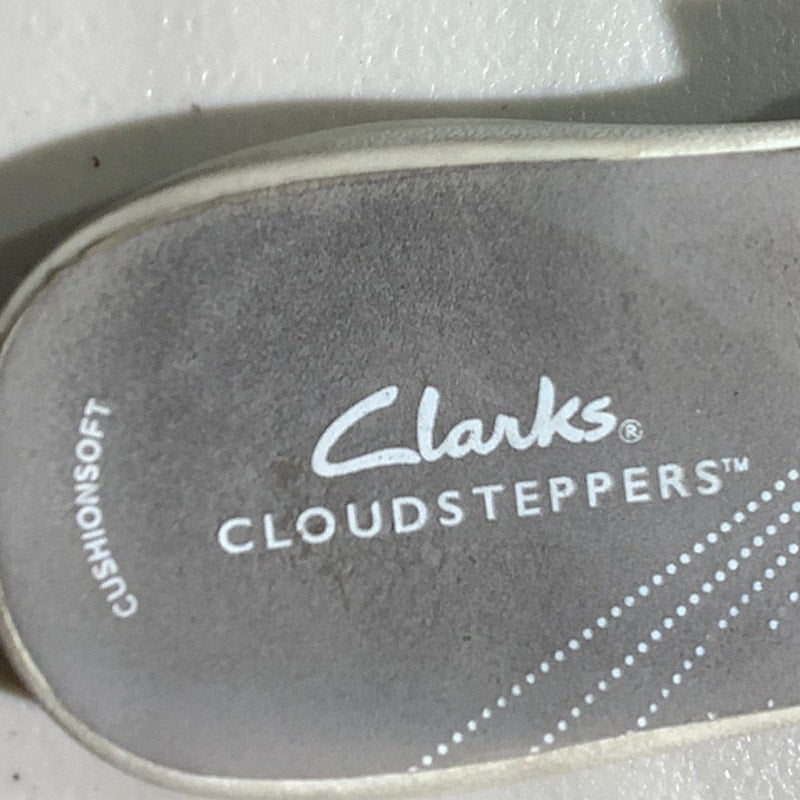 Clarks Cloudsteppers Sandals Women’s Size 6M — Comfort, Casual, Adjustable