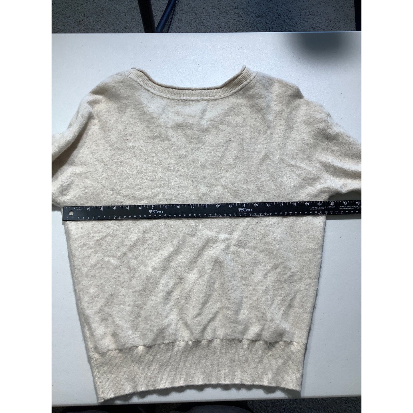 Club Monaco Beige Cashmere Sweater Size M - Minimalist, Elegant, Cozy