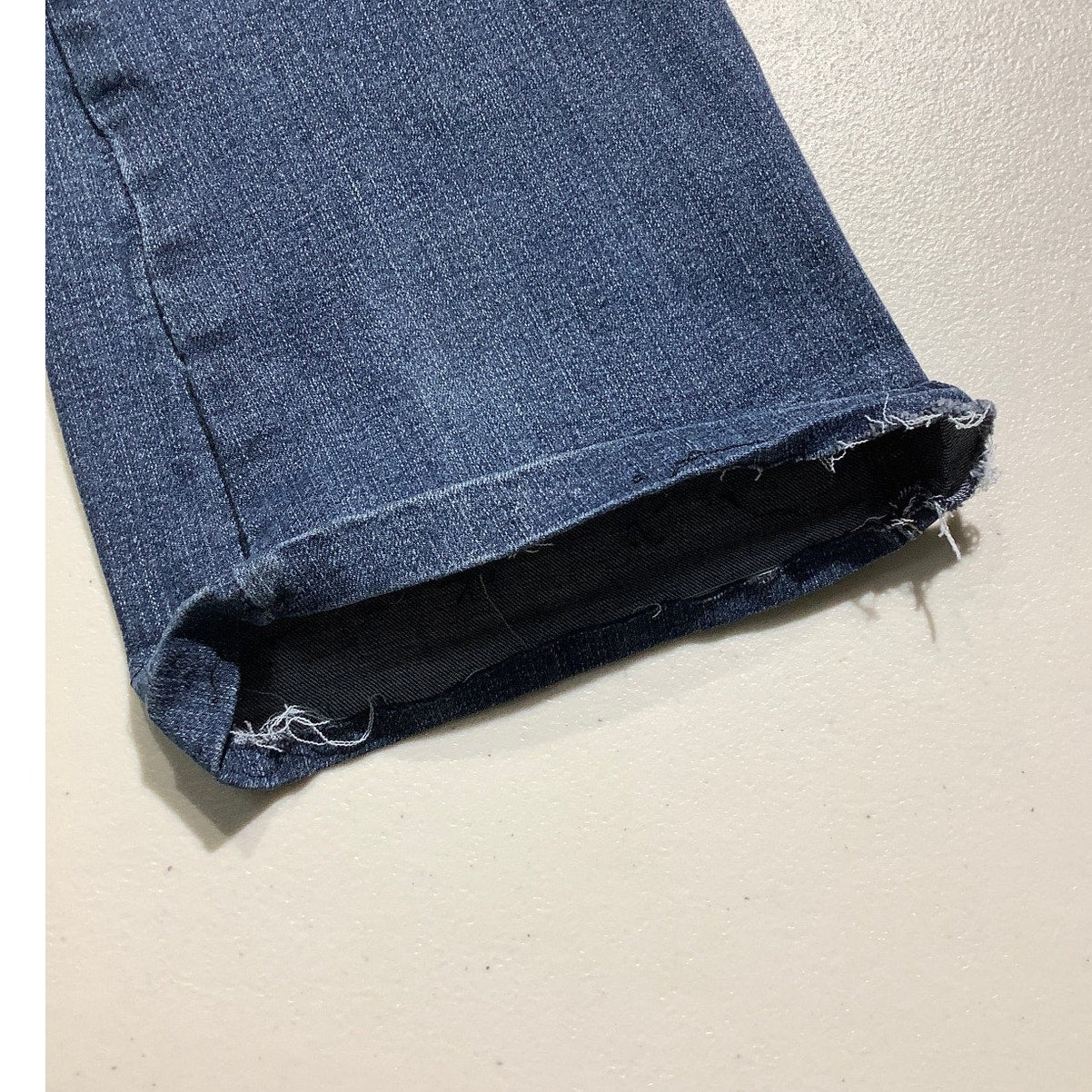 Levi’s Denizen Modern Bootcut Jeans Blue Men’s 29x32 — Casual, Rugged, Classic