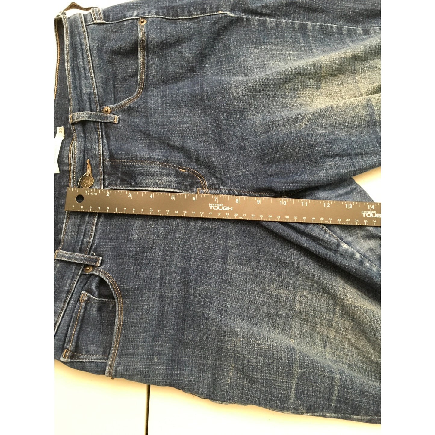 Levi's Men's Curvy Bootcut Jeans Size 32W 32L - Classic, Casual, Everyday Wear