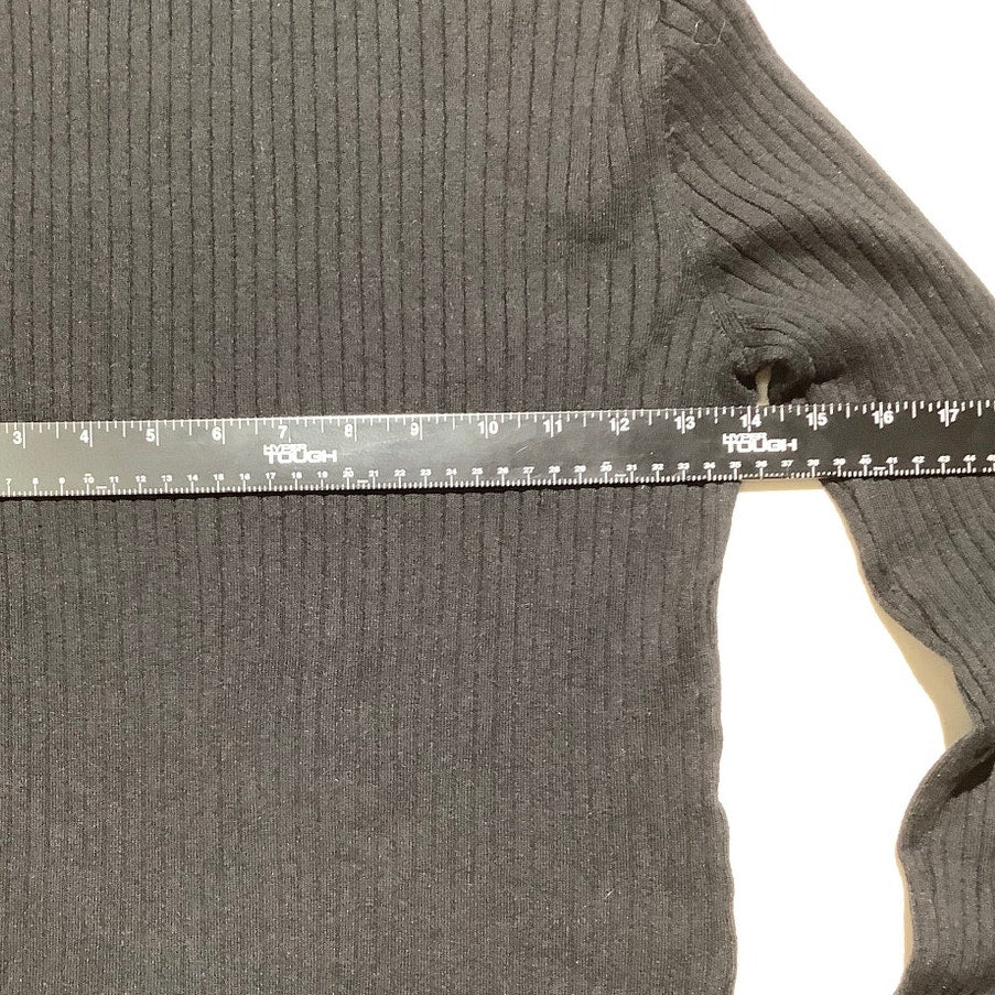 J. McLaughlin Turtleneck Sweater Women’s Medium — Classic, Stretch, Minimalist