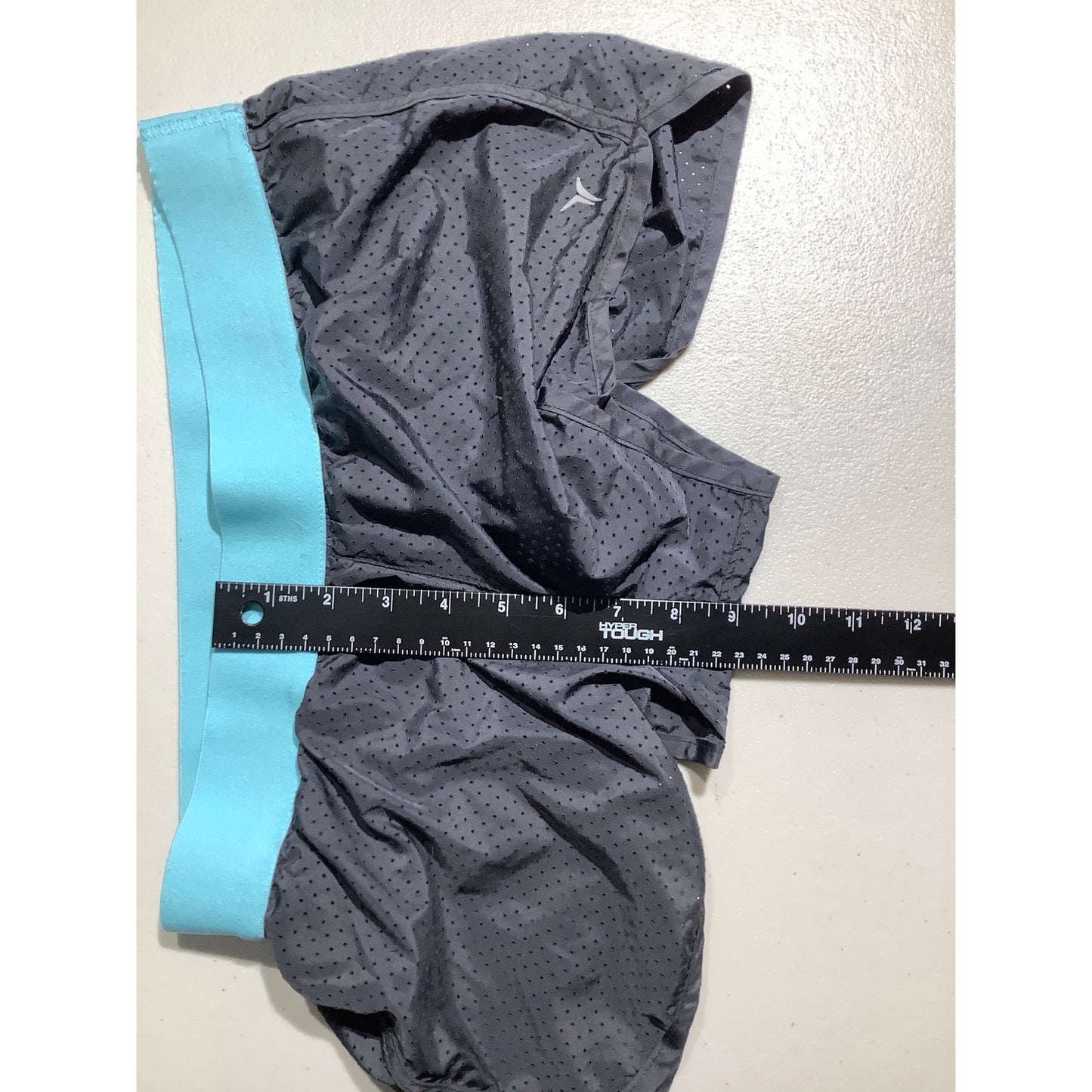 Old Navy Active Shorts Women's Size S Petite — Training, Athletic, Lightweight
