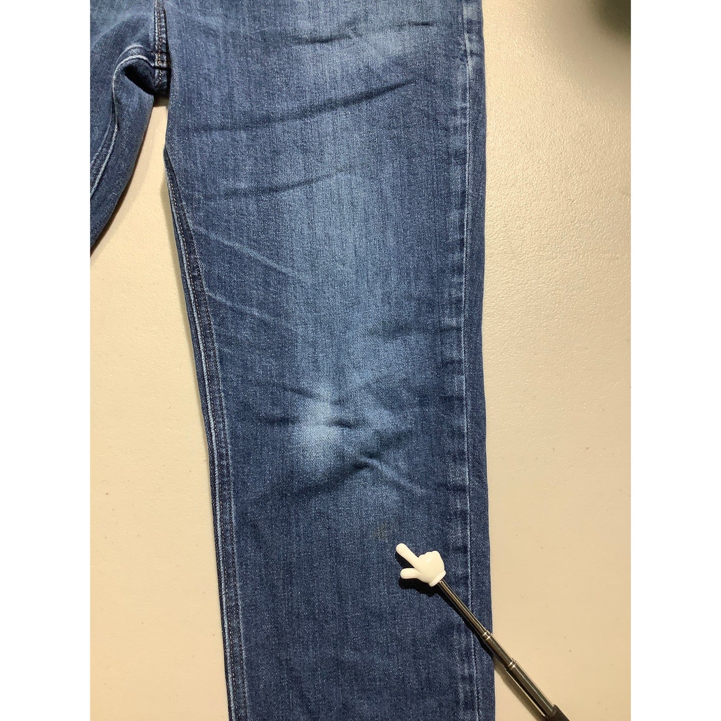 Banana Republic Denim Blue Jeans Men’s Size 33W 32L – Slim, Casual, Modern