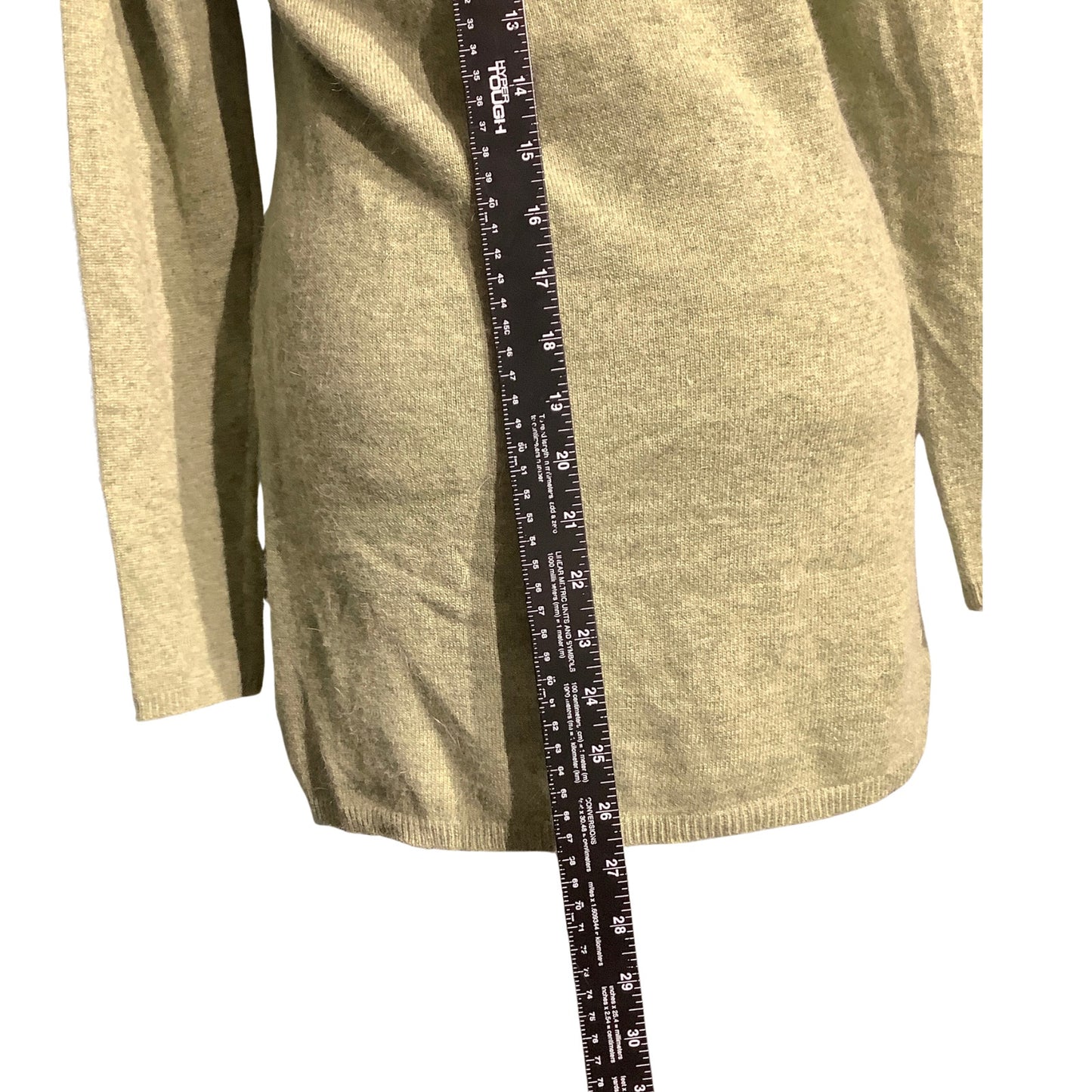 Lucy & Laurie Rabbit Wool Blend Sweater Women’s Size M — Soft, Cozy, Knit
