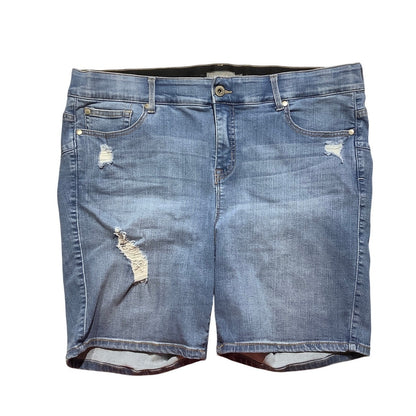 Torrid Light Wash Denim Shorts Size 20 – Baddie, Casual, Streetwear