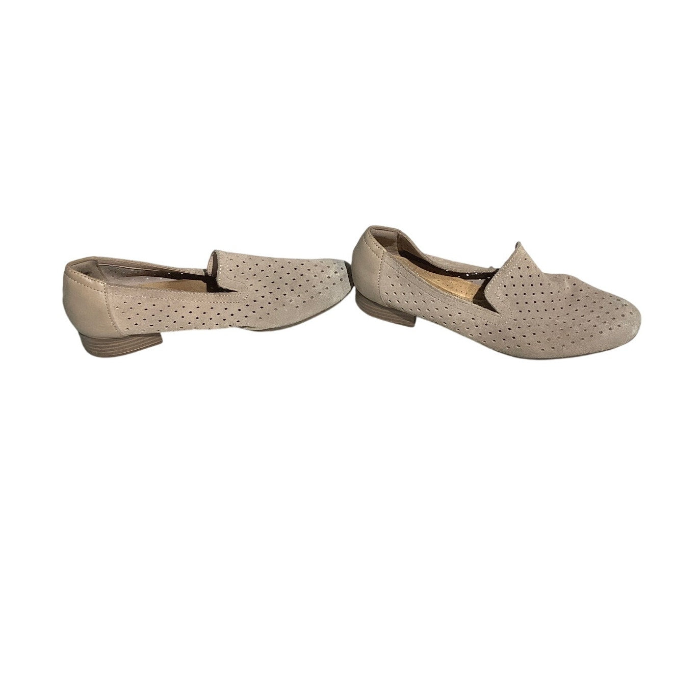 Clarks Loafer Flats Women’s Size 8.5 – Perforated, Slip-On, Comfort