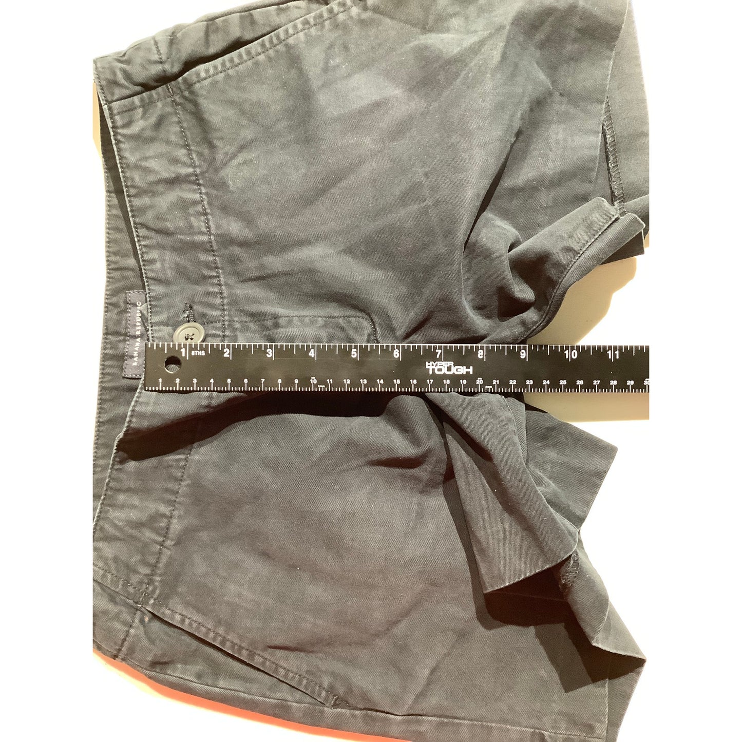 Banana Republic Black Cotton Shorts Size 4 – Minimalist, Classic, Preppy