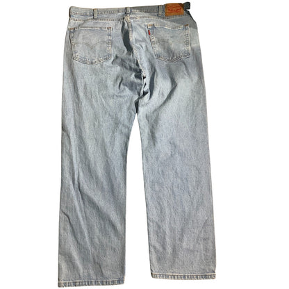Levi’s 505 Regular Fit Jeans Men’s Size 42x32 –Light Wash, Straight Leg, Classic
