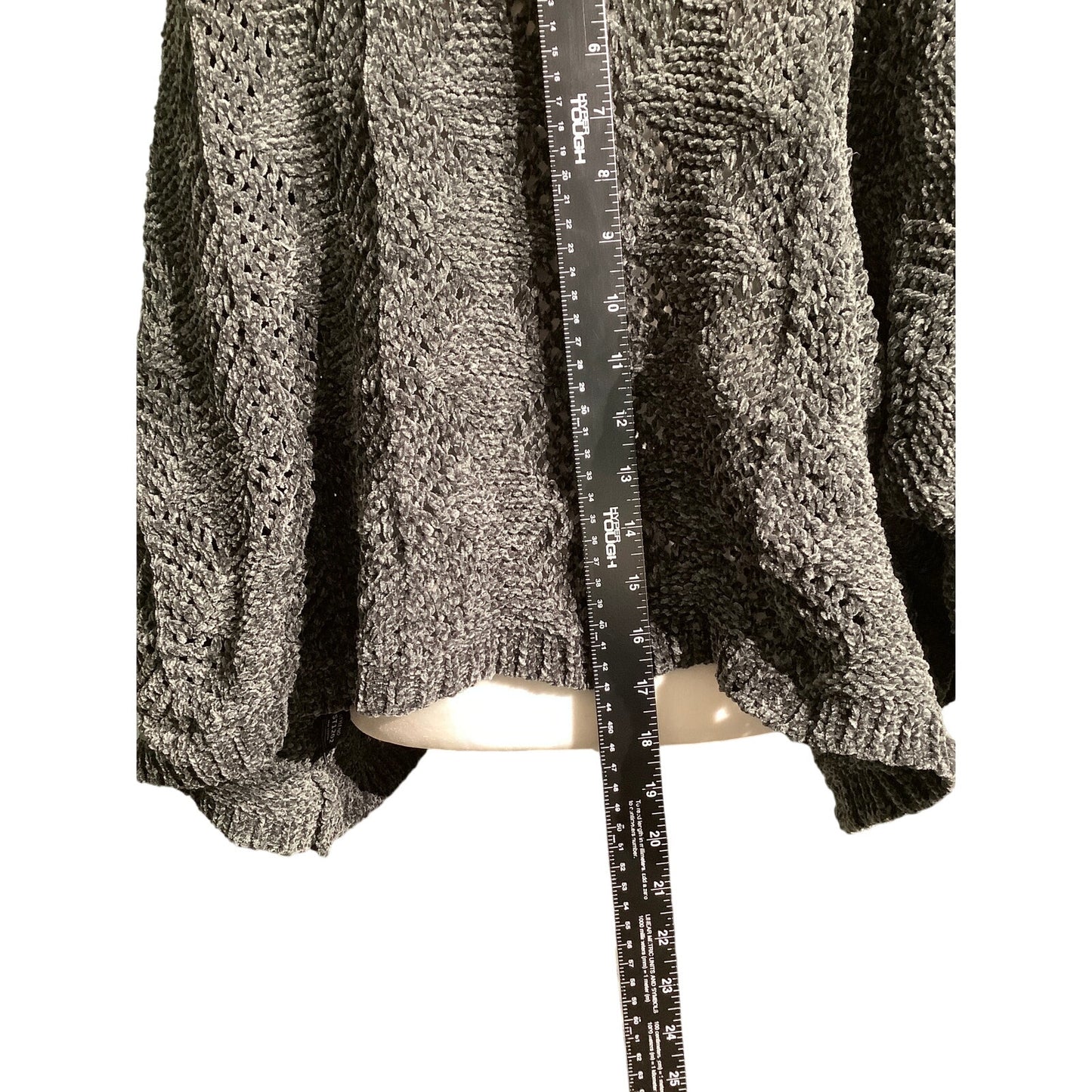 POL Dark Gray Oversized Knit Sweater Women’s Size S — Chunky, Casual, Cozy