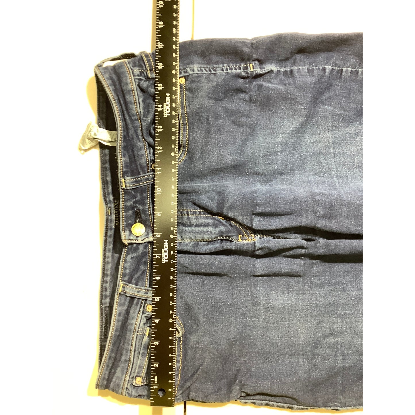 Levi’s Signature Skinny Jeans Men’s Size 31x32 — Casual, Modern, Slim