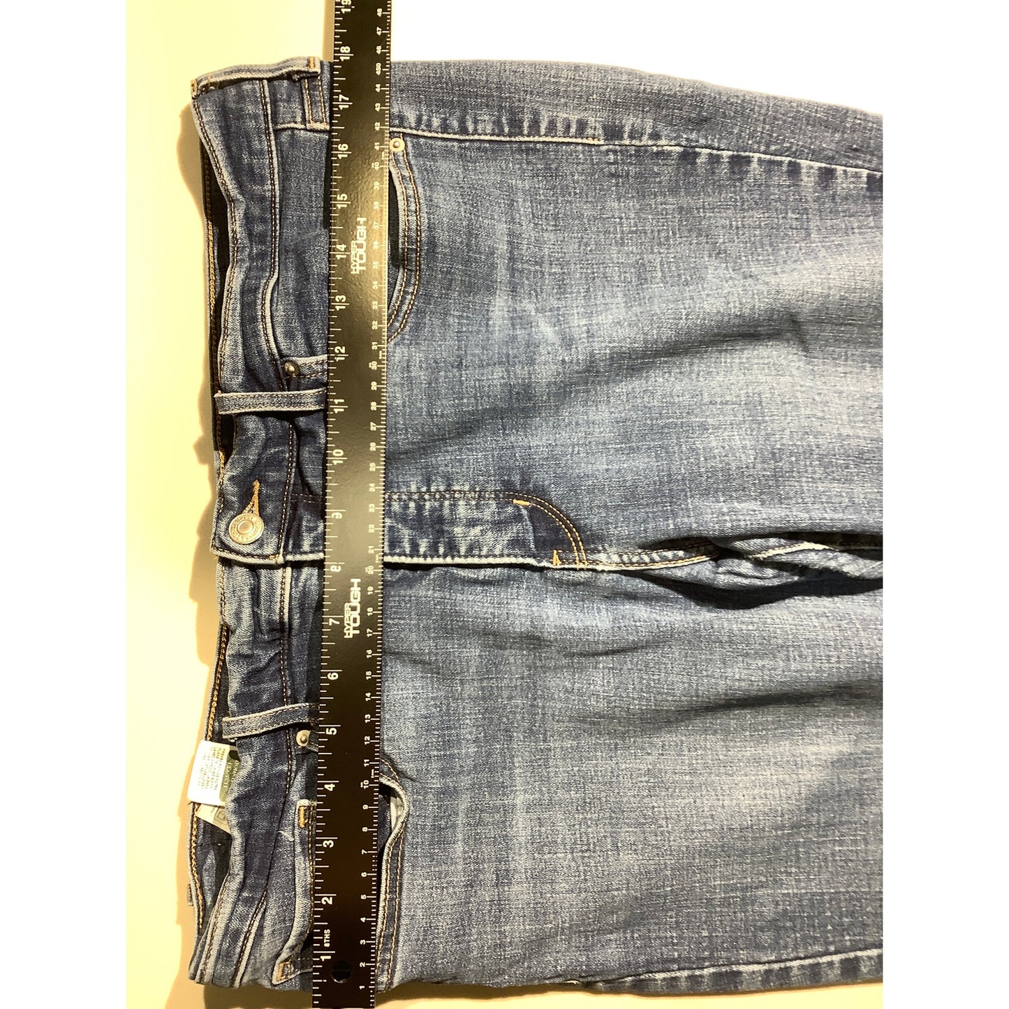 Levi’s 314 Shaping Straight Jeans Men’s 33W 30L — Classic, Casual, Cotton Blend