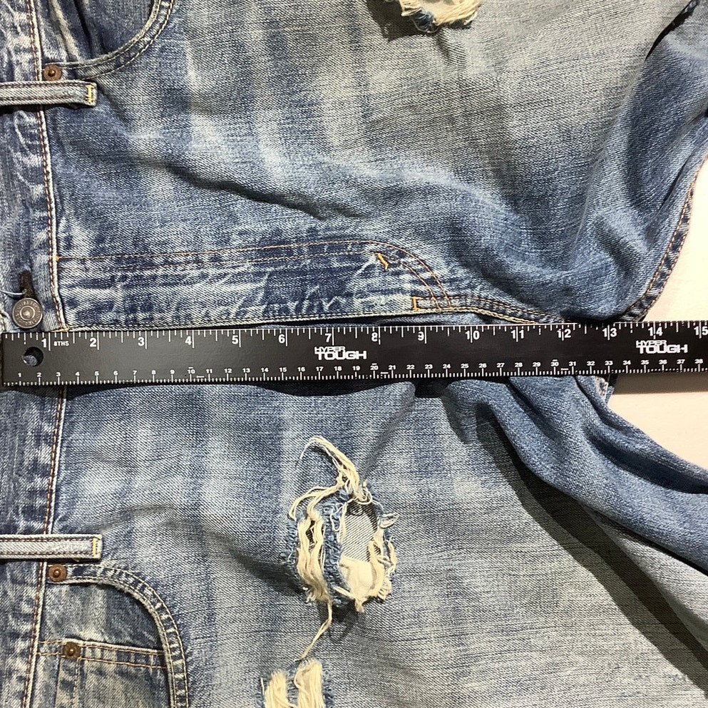 Levi’s 569 Loose Straight Jeans Men’s 42W 32L — Distressed, Casual, 100% Cotton