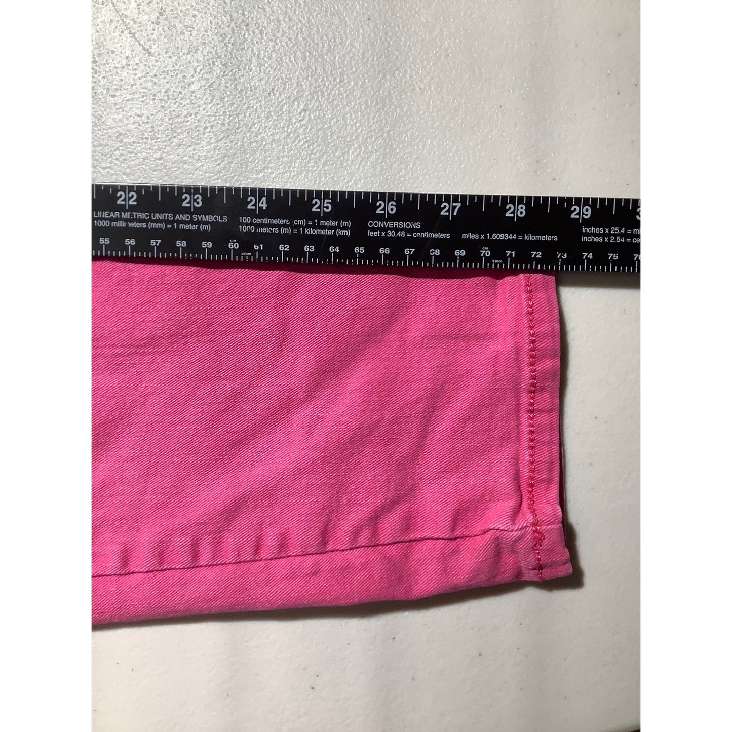 Seven7 Hot Pink Skinny Jeans Women’s Size 10 — Bold, Slim Fit, Stretch Denim