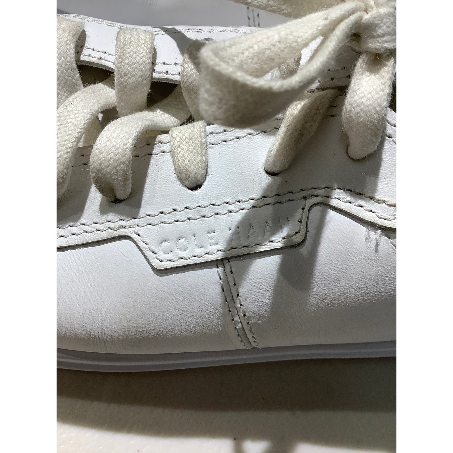 Cole Haan Reagan White Leather Sneakers Women’s Size 9B — Classic, Casual, Clean