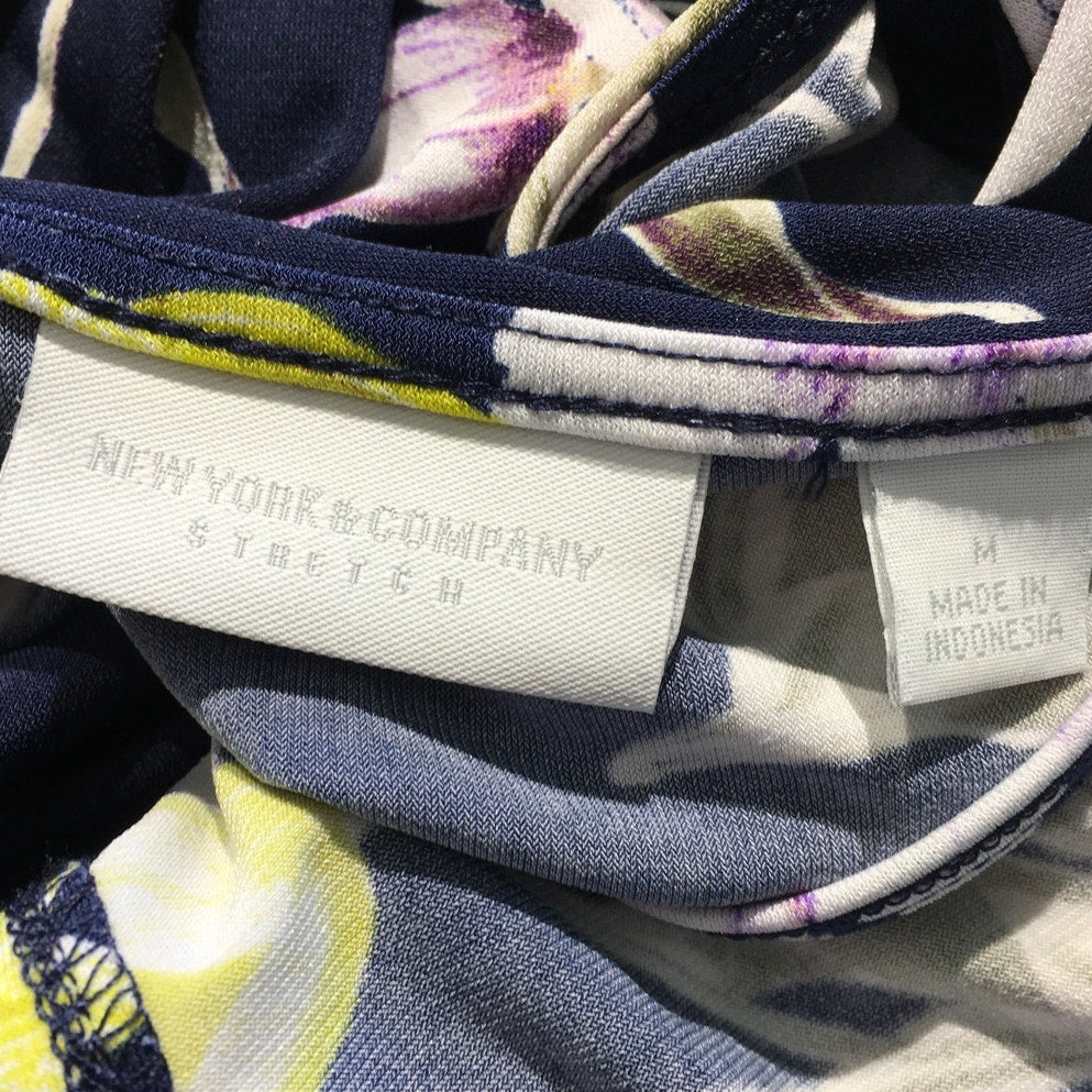 New York & Company Floral Maxi Dress Size M - Elegant, Feminine, Cottagecore